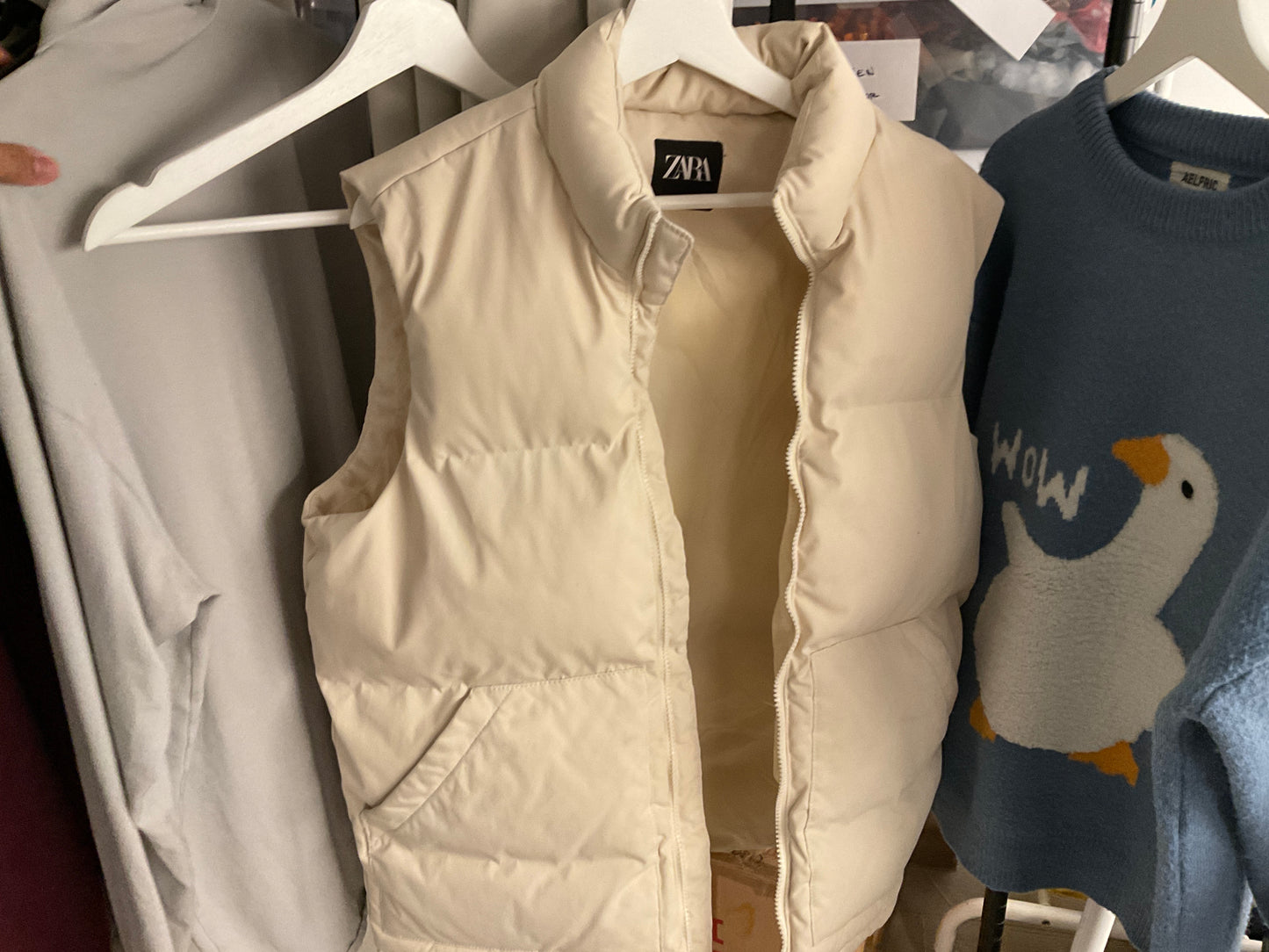 Zara White Puffer Vest