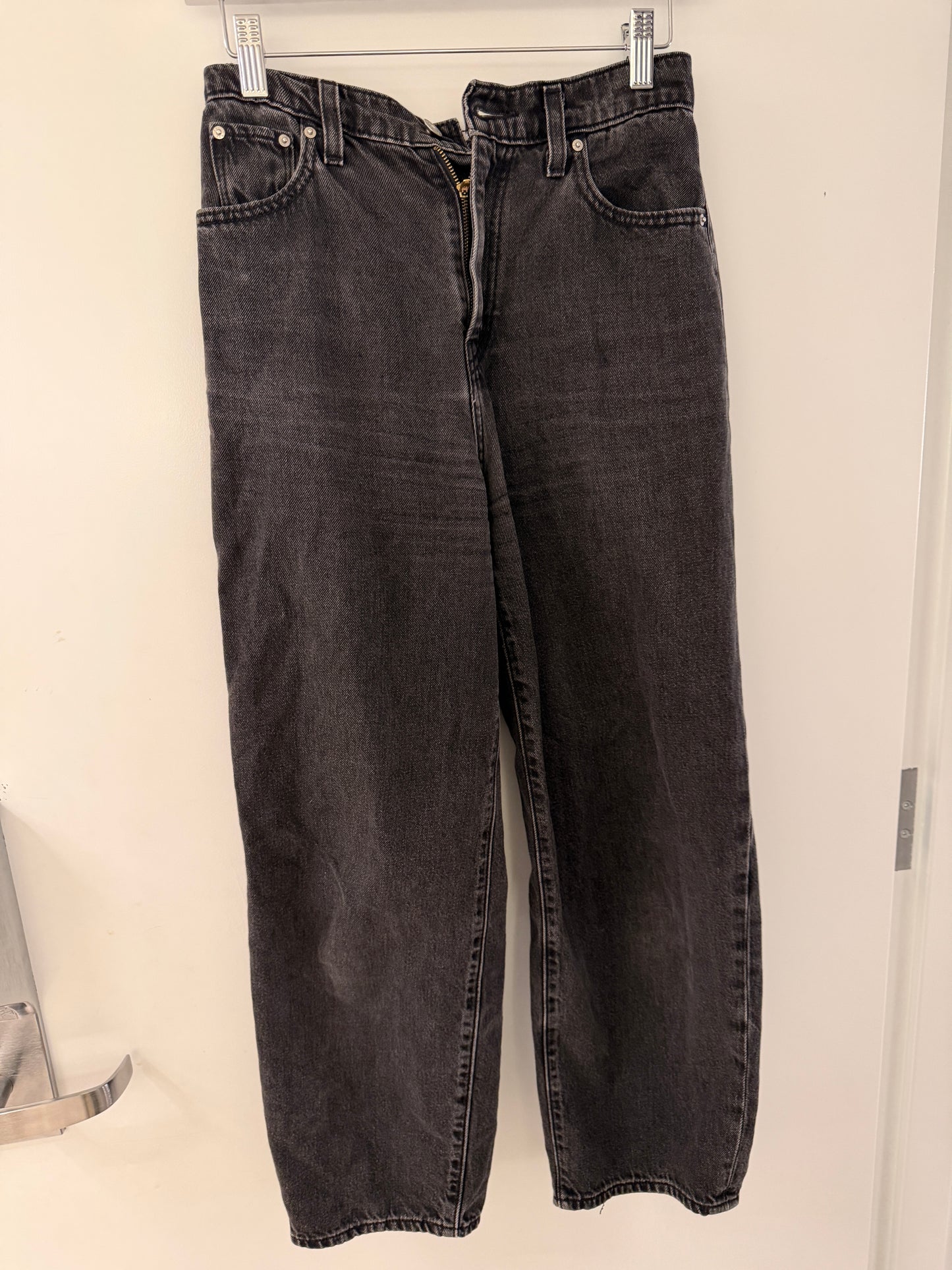 Black Levi's Jeans