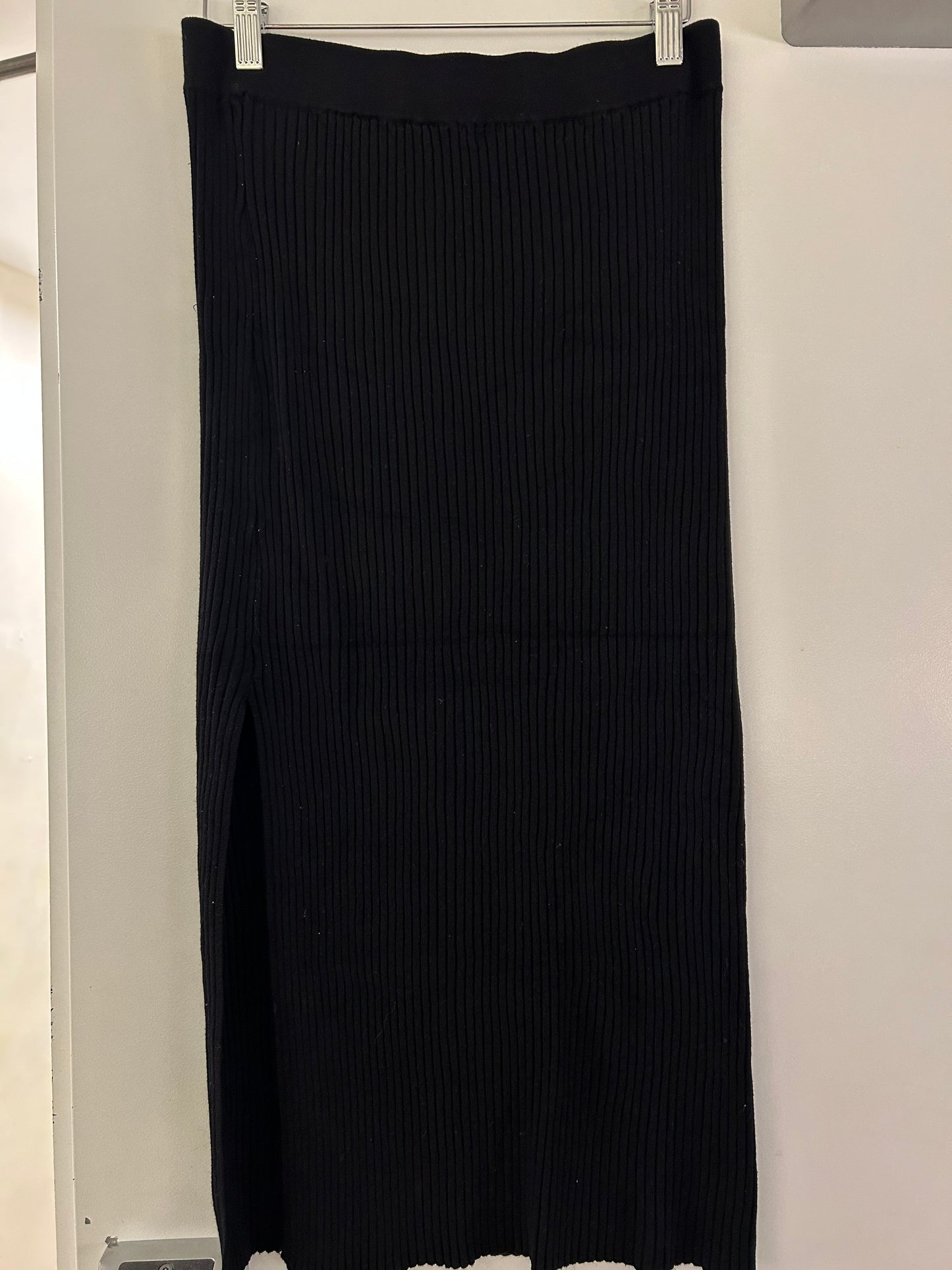 Black Ribbed Midi Skirt