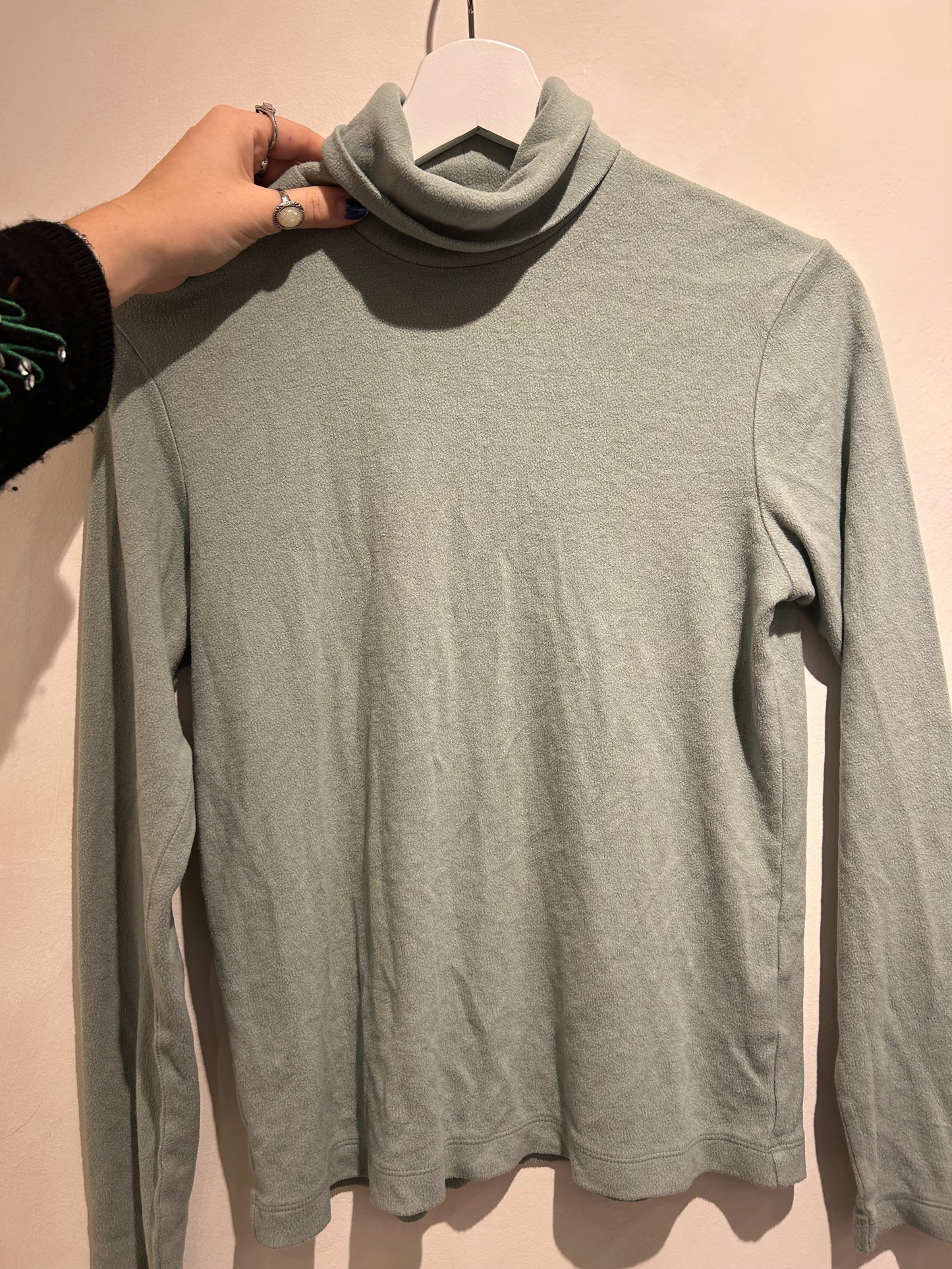 Uniqlo Green Fleece Turtleneck