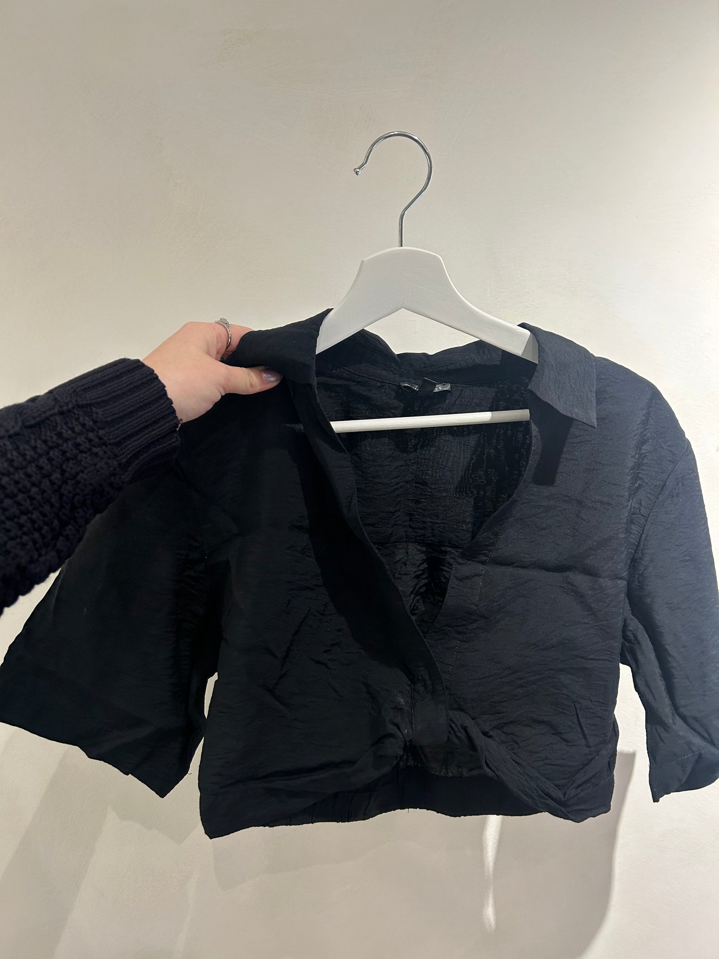 Black V-Neck Cropped Blouse