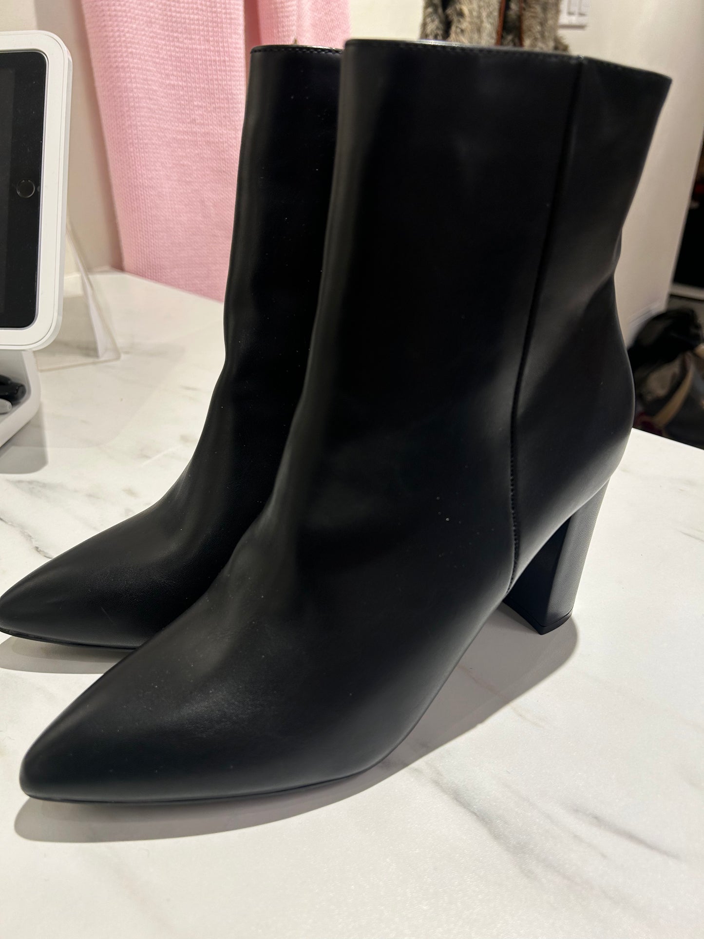 Berness Black Heeled Boots